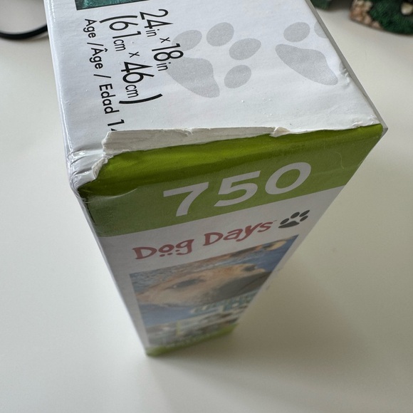 Buffalo David Bitton Underwater Dogs Puzzle - Picture 3 of 5